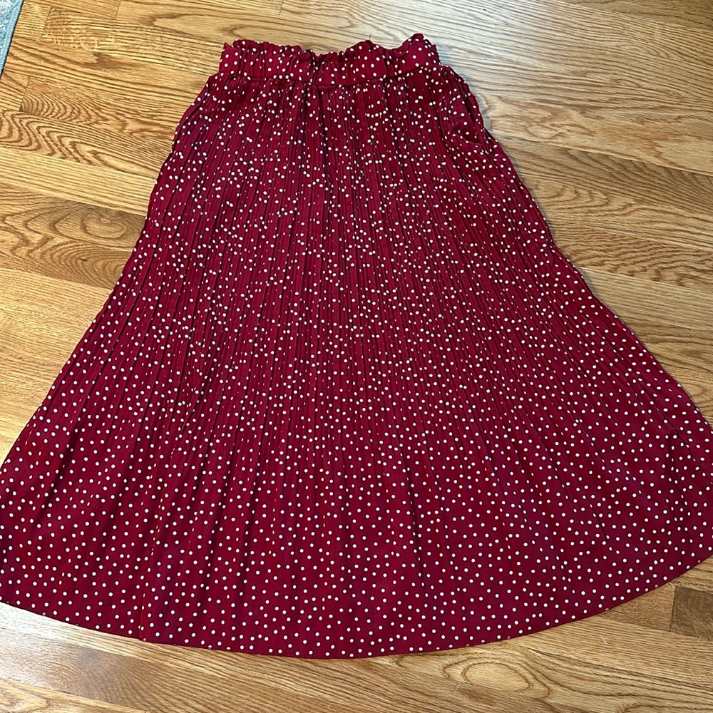 Red and white polka dot midi skirt